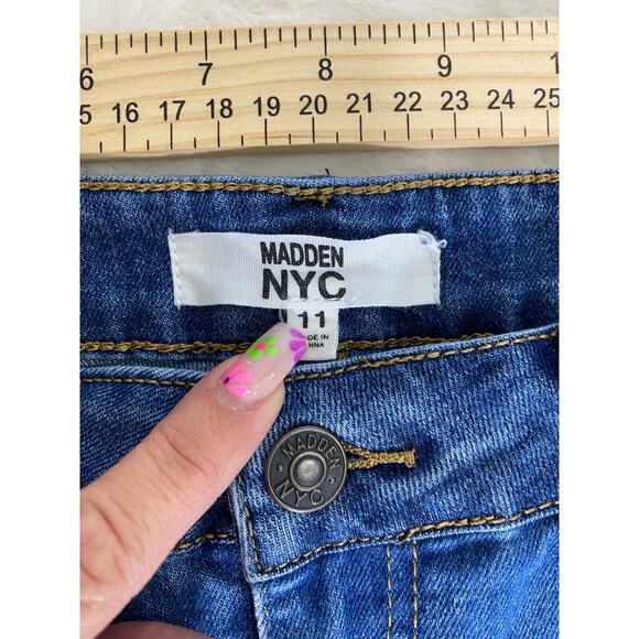 Madden NYC High Rise Flared Women’s Jeans - Picture 7 of 8